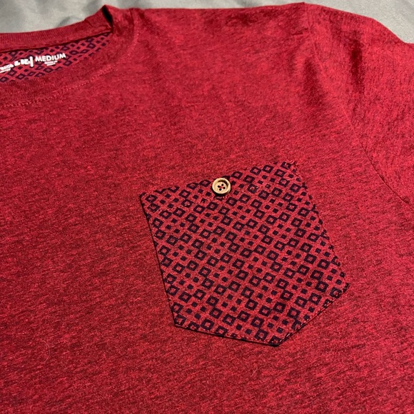 Men’s Airwalk T-Shirt Size M - Picture 2 of 5